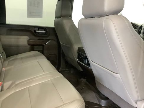 Used 2022 GMC Sierra 2500 SLT w/ Texas SLT Premium Package AWD/4WD image 36