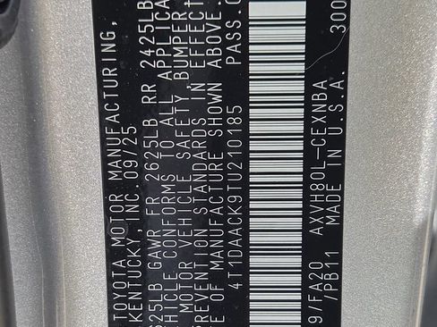 Used 2026 Toyota Camry LE FWD image 30
