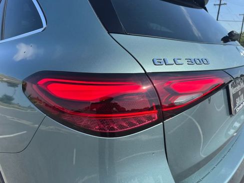New 2025 Mercedes-Benz GLC 300 image 33