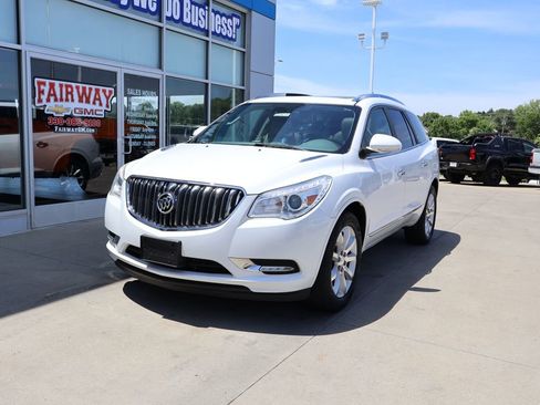 Used 2021 Buick Enclave Essence w/ Sound and Sites Package AWD/4WD image 6
