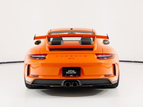 Used 2018 Porsche 911 GT3 RWD image 4