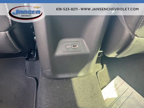 Used 2023 Buick Envision Essence image 20