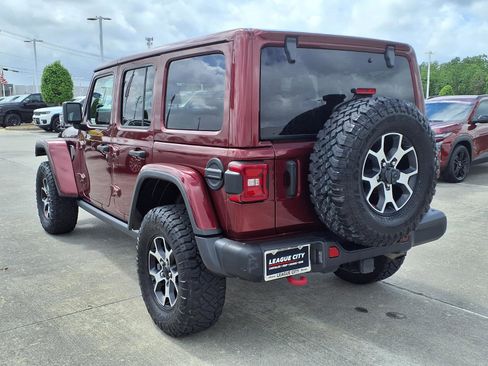 Used 2021 Jeep Wrangler Unlimited Rubicon image 2
