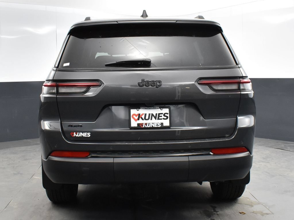 Used 2025 Jeep Grand Cherokee L Altitude AWD/4WD image 10