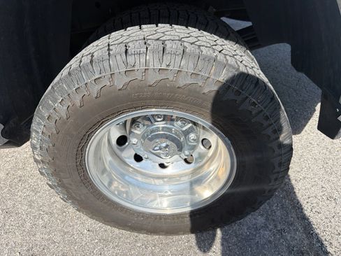 Used 2024 RAM 3500 Limited w/ Safety Group AWD/4WD image 11