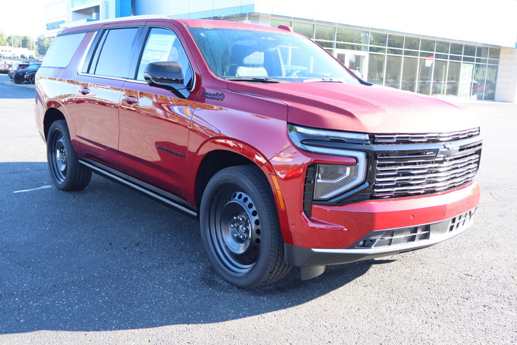 New 2027 Chevrolet Suburban High Country AWD/4WD image 2