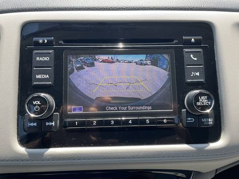Used 2019 Honda HR-V LX image 19