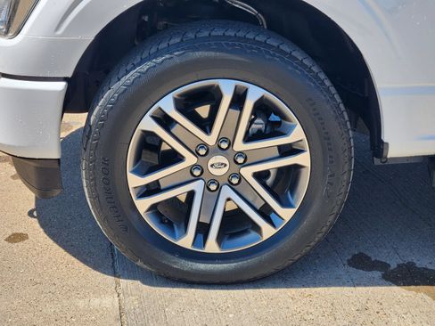 Used 2022 Ford F150 XL w/ STX Appearance Package AWD/4WD image 11