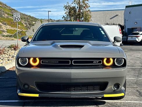 Used 2019 Dodge Challenger GT image 9