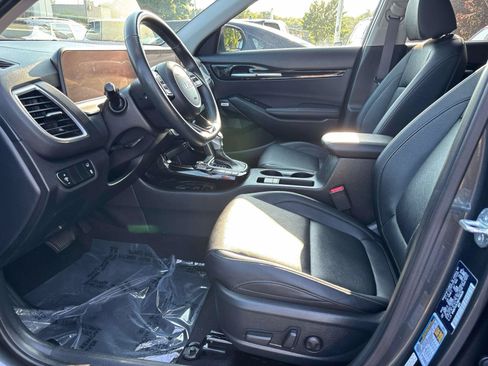 Used 2024 Kia Seltos SX w/ SX Sunroof Package AWD/4WD image 6