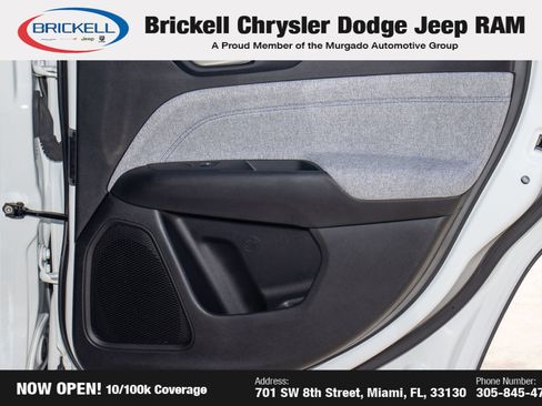 Used 2025 Jeep Compass Latitude image 16