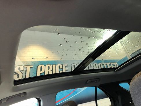 Certified 2024 Chevrolet Equinox LT image 22