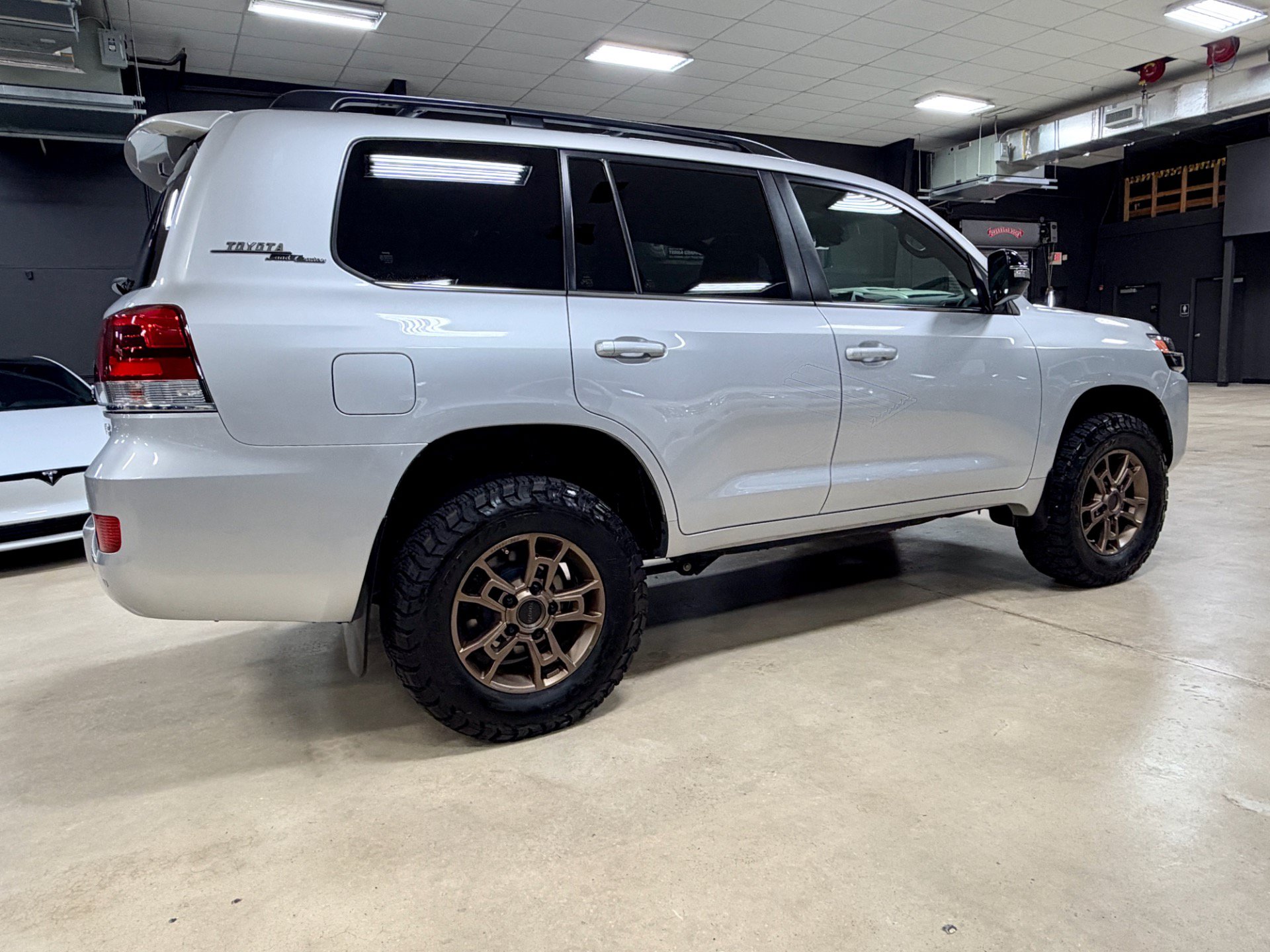 Used 2021 Toyota Land Cruiser Heritage Edition AWD/4WD image 8