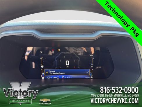 Used 2023 Chevrolet Colorado Trail Boss w/ Technology Package image 11
