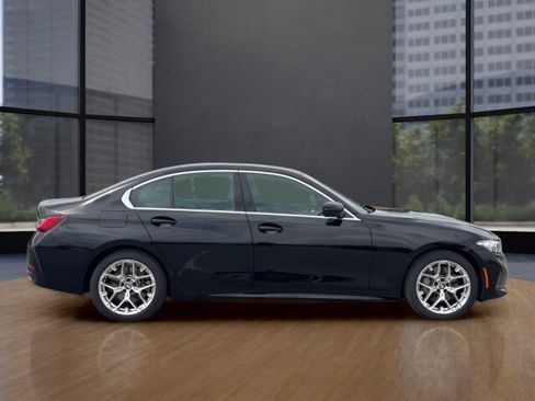 Used 2025 BMW 330i Sedan RWD image 4