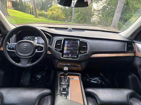Used 2017 Volvo XC90 T6 Inscription w/ Vision Package AWD/4WD image 13