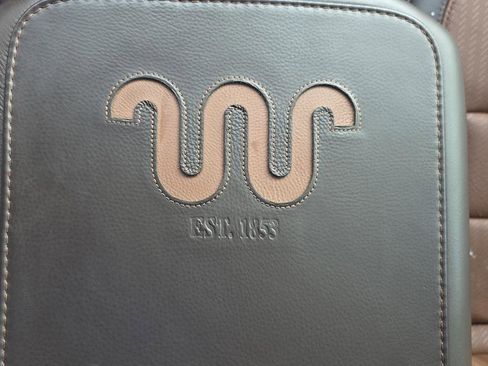 Used 2025 Ford F450 King Ranch w/ FX4 Off-Road Package image 31