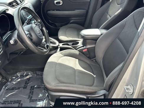 Used 2019 Kia Soul FWD image 13