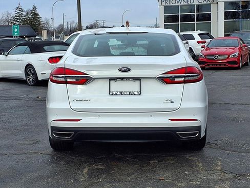 Used 2020 Ford Fusion SE image 20