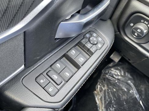 New 2025 RAM 2500 Big Horn image 32