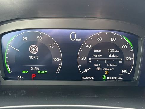 Used 2026 Honda CR-V Sport Touring image 23