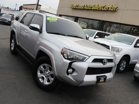 Used 2015 Toyota 4Runner SR5 Premium image 40