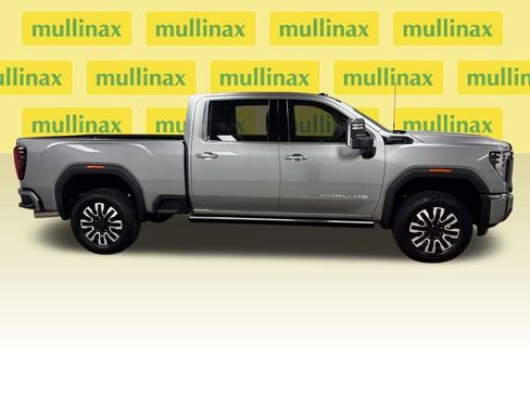 Used 2025 GMC Sierra 2500 Denali Ultimate image 22