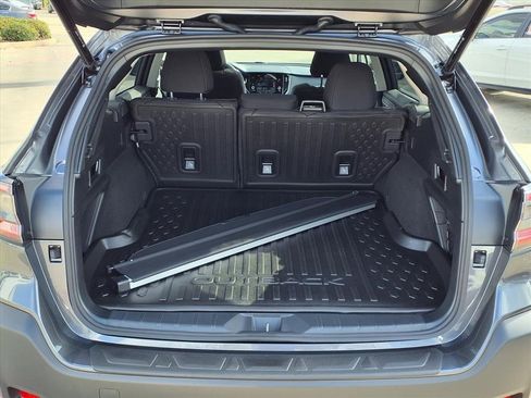 Certified 2025 Subaru Outback Premium image 26