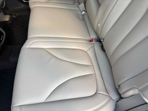 Used 2021 Lincoln Nautilus FWD w/ Equipment Group 101A image 36