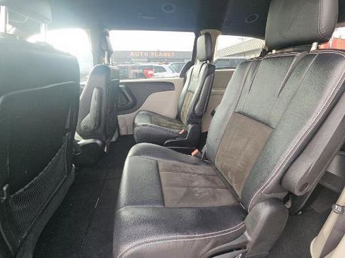 Used 2019 Dodge Grand Caravan SXT w/ Mopar Premium Addition Group image 13