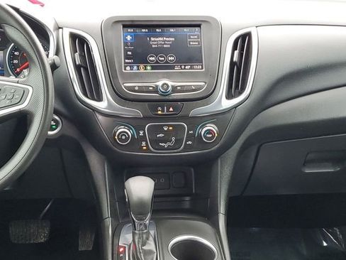 Used 2022 Chevrolet Equinox LT image 26