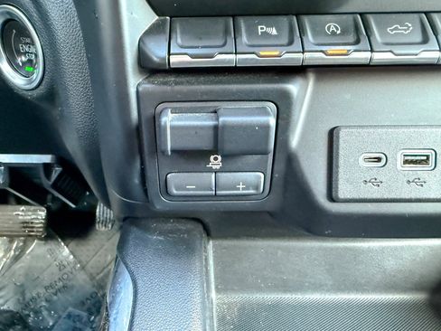 Used 2019 Chevrolet Silverado 1500 LT Trail Boss image 27