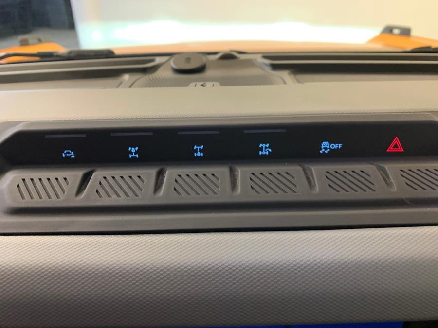 Used 2021 Ford Bronco 2-Door AWD/4WD image 31