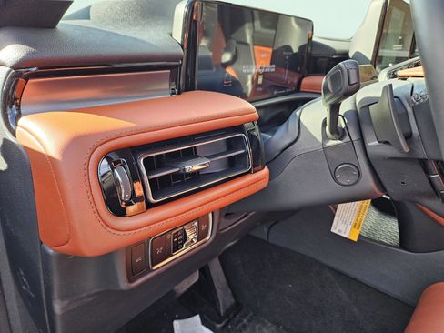 New 2026 Lincoln Aviator Reserve image 11