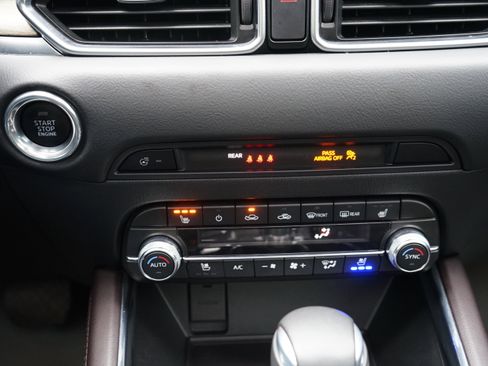 Used 2019 MAZDA CX-5 Signature image 23