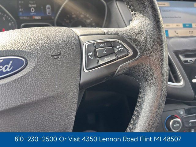 Used 2017 Ford Focus Titanium FWD image 15