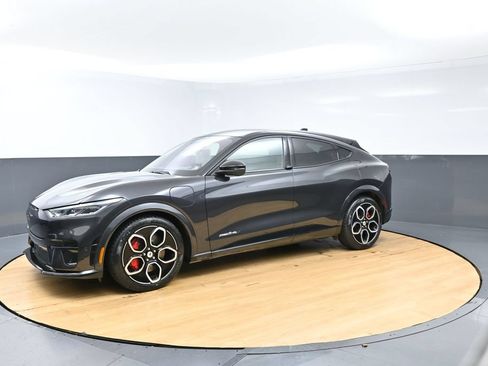 Used 2022 Ford Mustang Mach-E GT AWD/4WD image 38