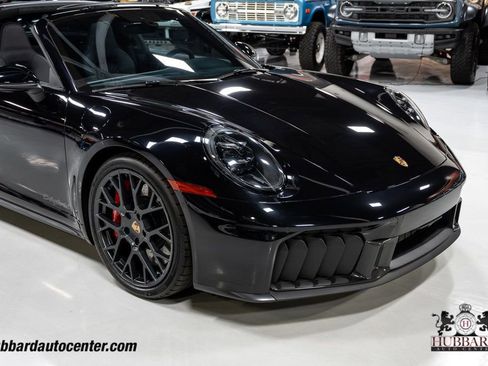 Used 2026 Porsche 911 Targa 4 GTS image 15