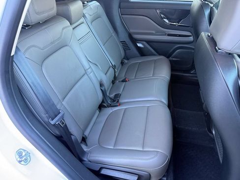 Certified 2024 Lincoln Corsair Reserve w/ Jet Appearance Package AWD/4WD image 30