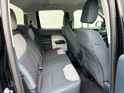Used 2025 Ford Maverick XLT w/ 4K Tow Package AWD/4WD image 10