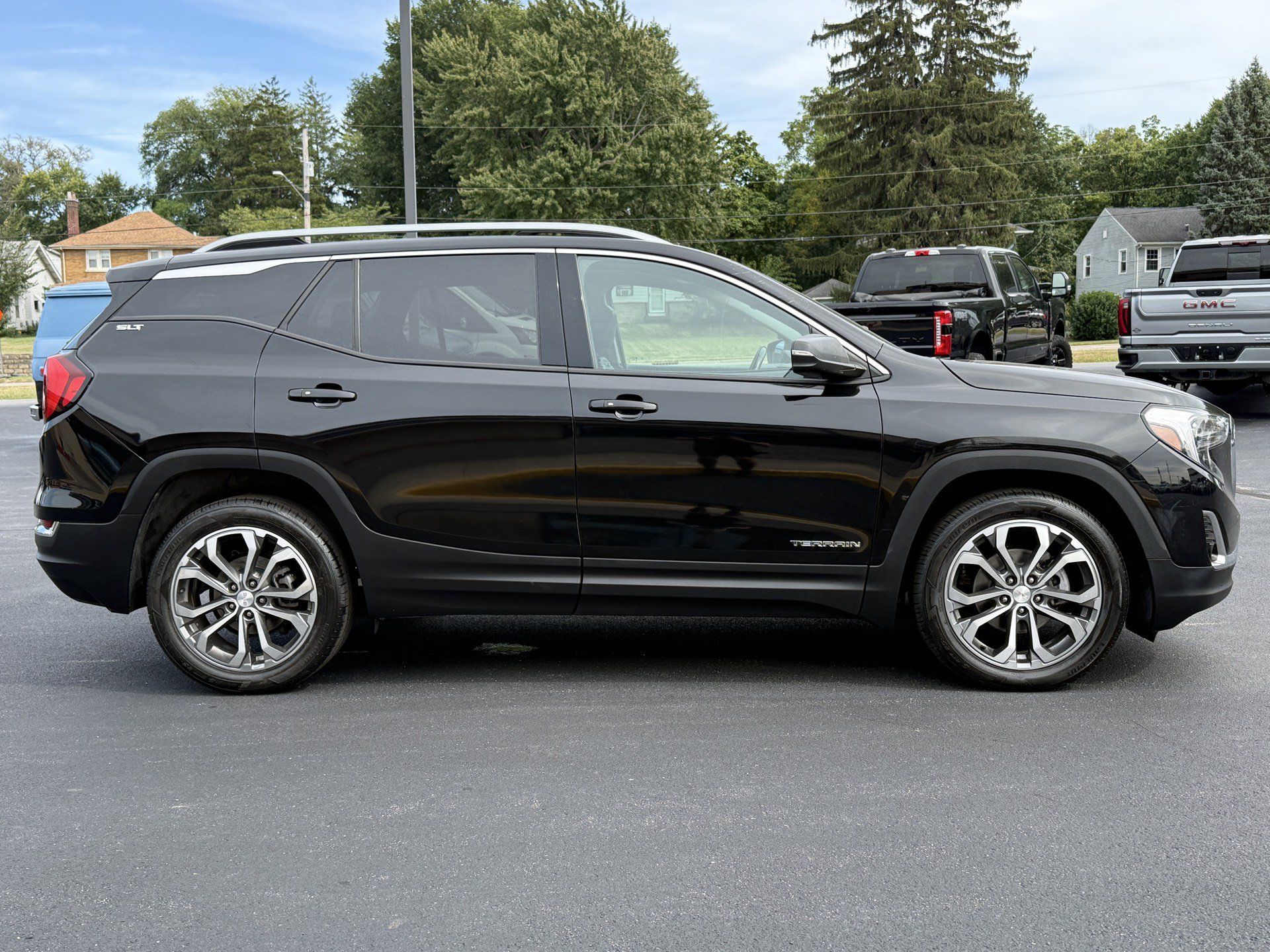 Used 2021 GMC Terrain SLT FWD image 8