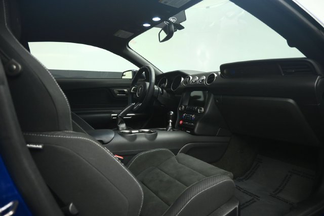 Used 2017 Ford Mustang Shelby GT350 w/ Electronics Package RWD image 5