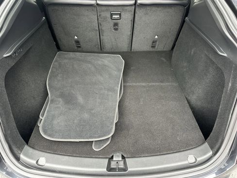 Used 2024 Tesla Model Y Long Range image 20