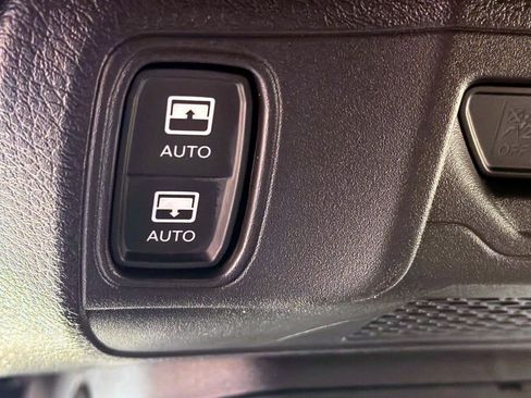 New 2026 Jeep Wrangler Unlimited Rubicon AWD/4WD image 18