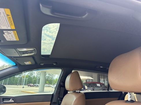 Used 2020 Kia Sportage SX FWD image 6