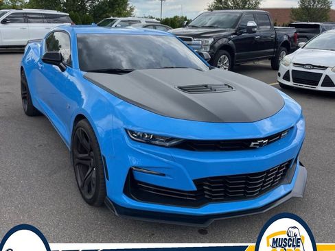 Used 2023 Chevrolet Camaro SS RWD image 1