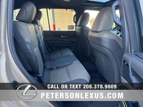 New 2026 Lexus RX 450h AWD image 47