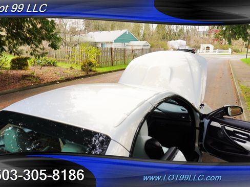 Used 2015 BMW M4 Convertible image 33