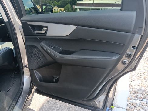 Used 2023 Acura MDX SH-AWD image 34