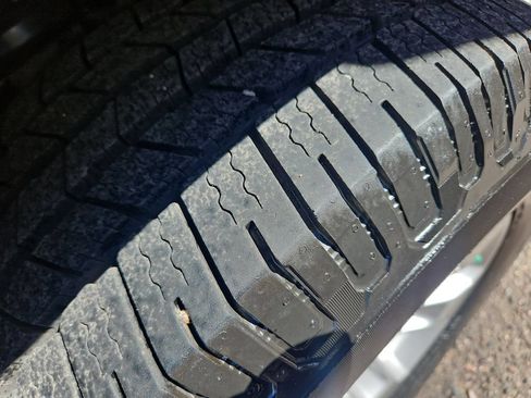 Used 2021 RAM 1500 Laramie AWD/4WD image 28